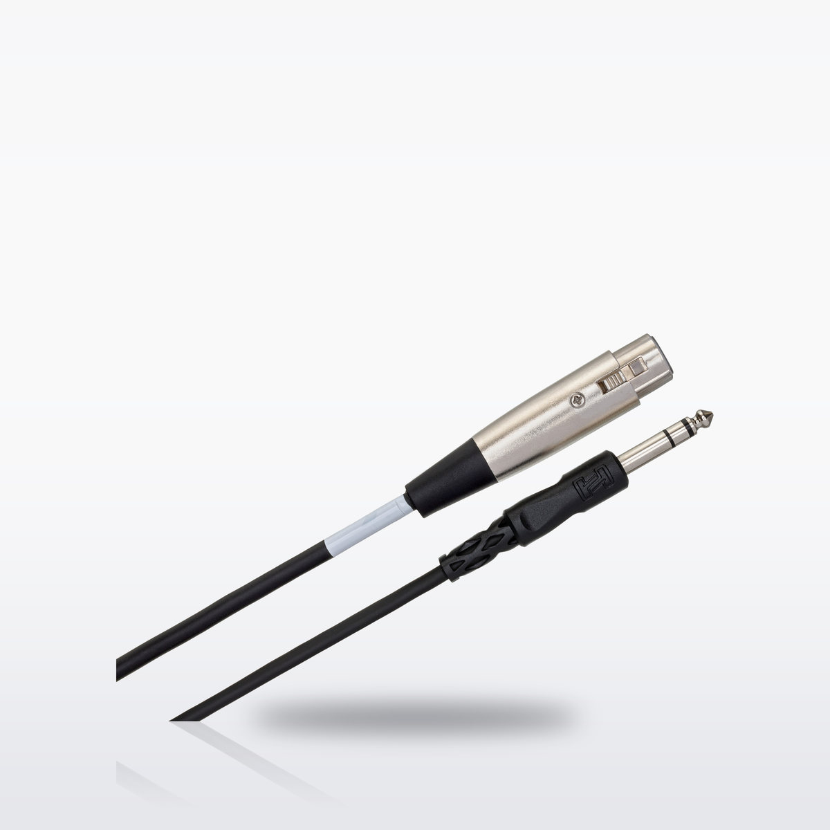 Hosa STX-100F Balanced Interconnect, angle view