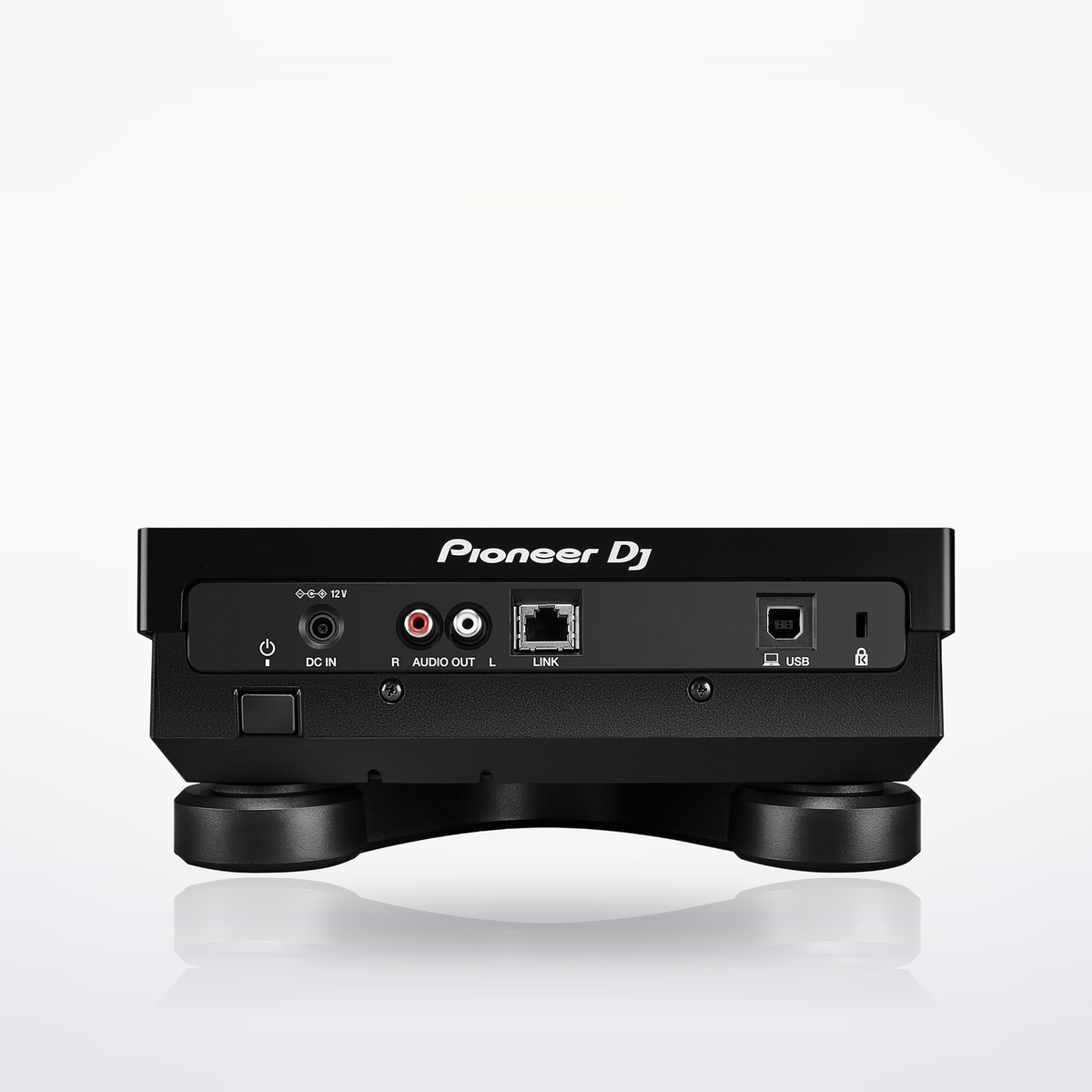 Pioneer DJ XDJ-700 rear panel with DC in, RCA audio out, LAN and USB