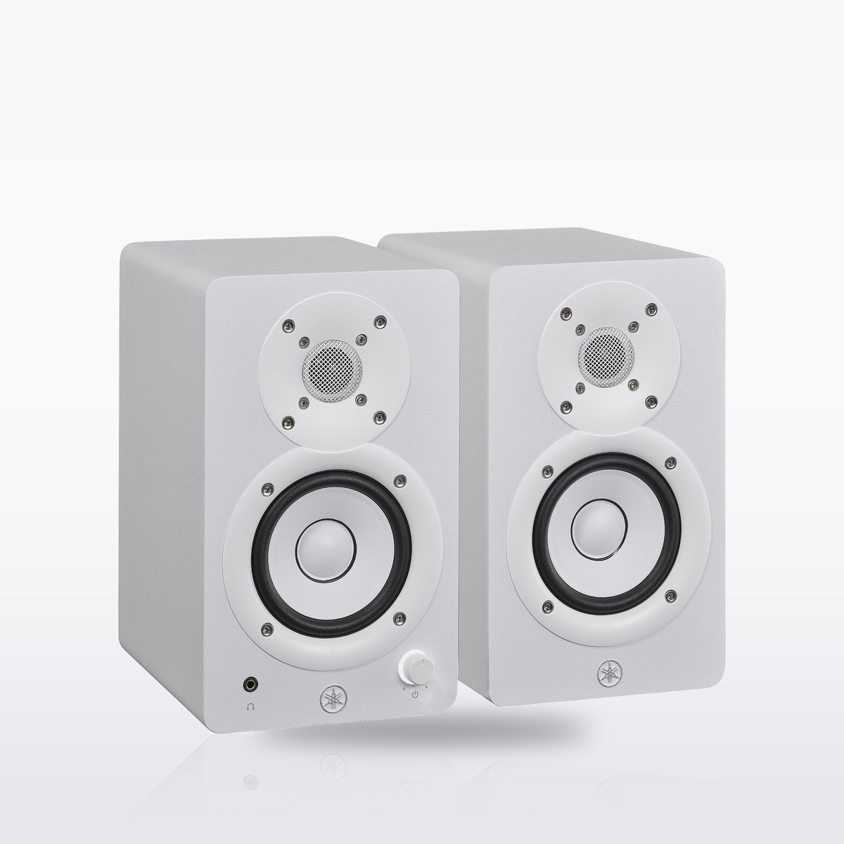 Yamaha HS3 studio monitors, White, pair, angle