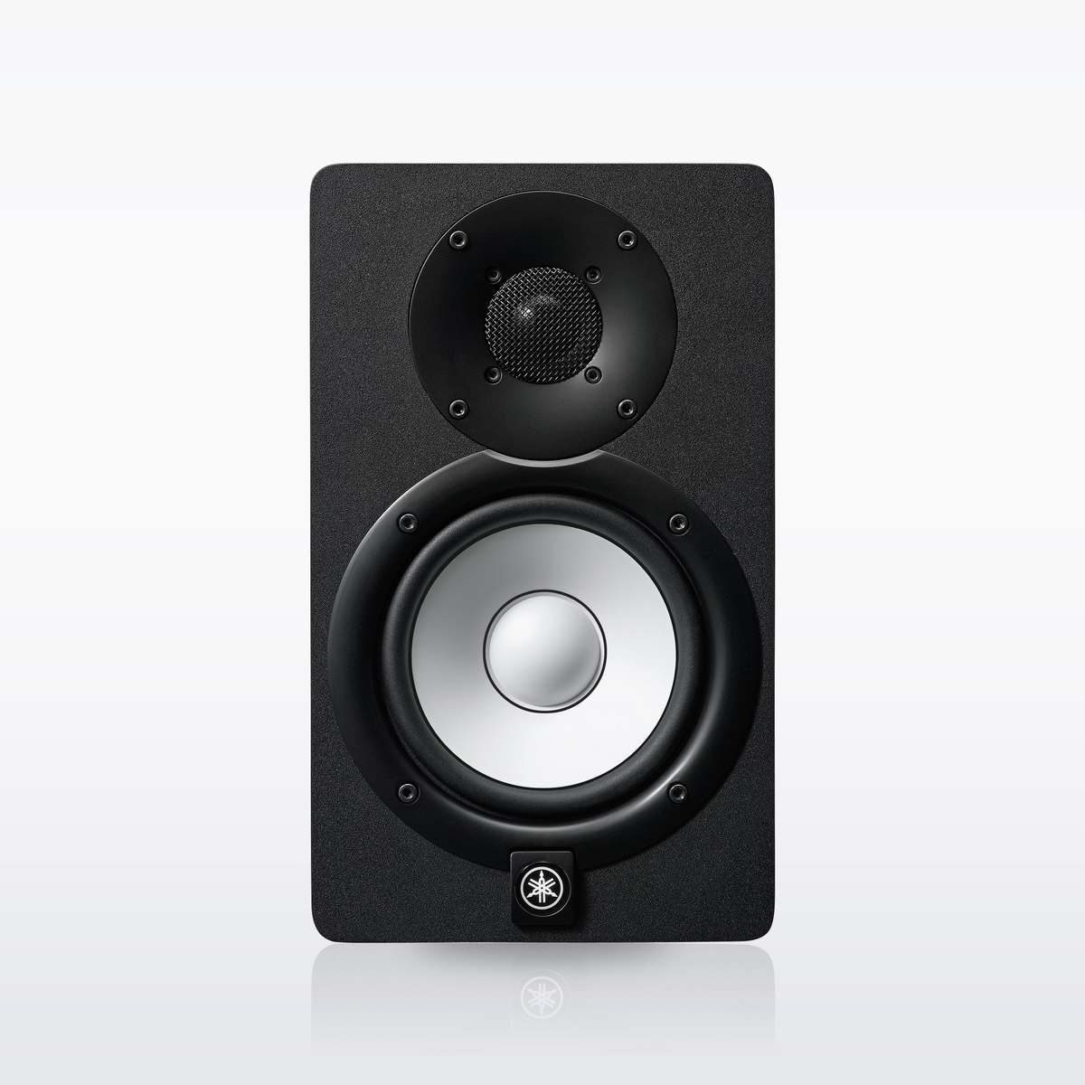 Yamaha HS5I studio monitor, Black, front