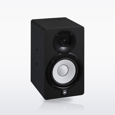 Yamaha HS5I studio monitor, Black, other angle