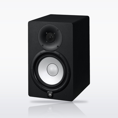 Yamaha HS7 studio monitor, Black, angle